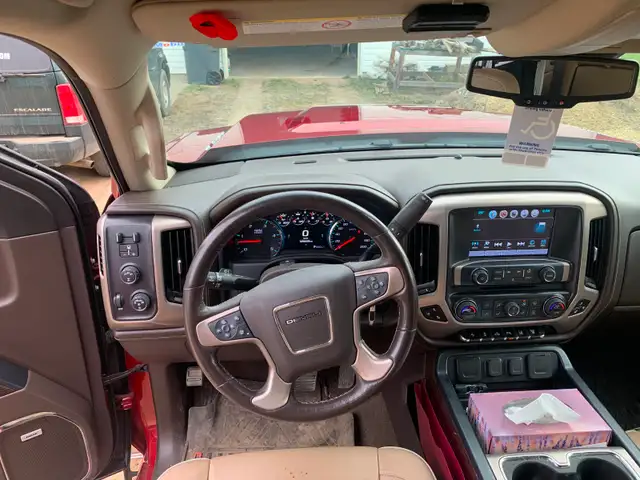 2018 GMC Denali Dually Diesel for Sale - Photo 7