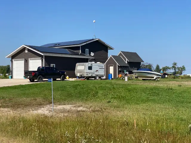 FLOOD PROOF WATERFRONT BUILDING LOTS FOR SALE