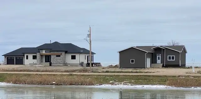 FLOOD PROOF WATERFRONT BUILDING LOTS FOR SALE - Photo 4