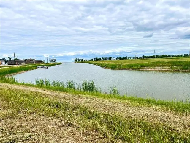 FLOOD PROOF WATERFRONT BUILDING LOTS FOR SALE - Photo 8