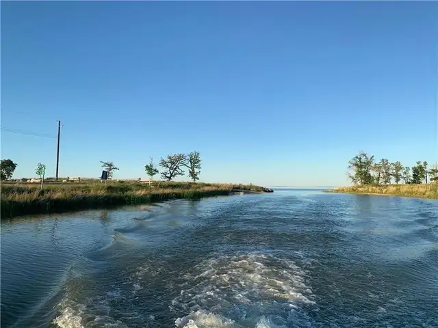 FLOOD PROOF WATERFRONT BUILDING LOTS FOR SALE - Photo 11