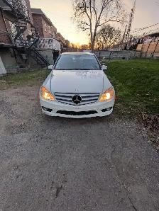 2009 Mercedes Benz C250 Luxury | Clean | No Accidents | AWD | Fu