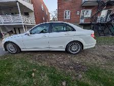 2009 Mercedes Benz C250 Luxury | Clean | No Accidents | AWD | Fu - Photo 3