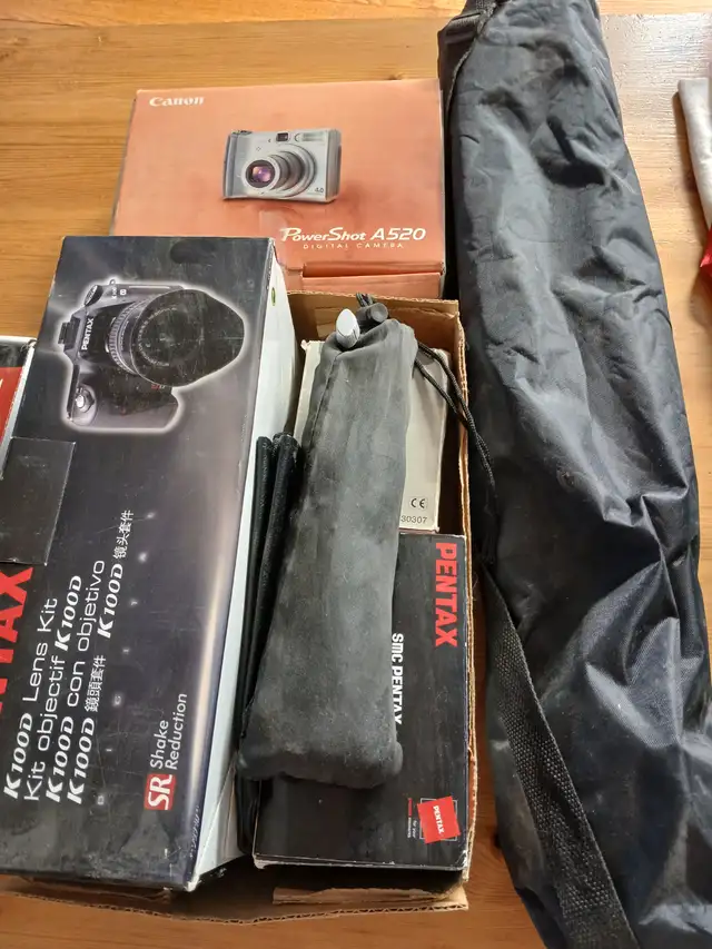 Camera Equipment - Photo 8