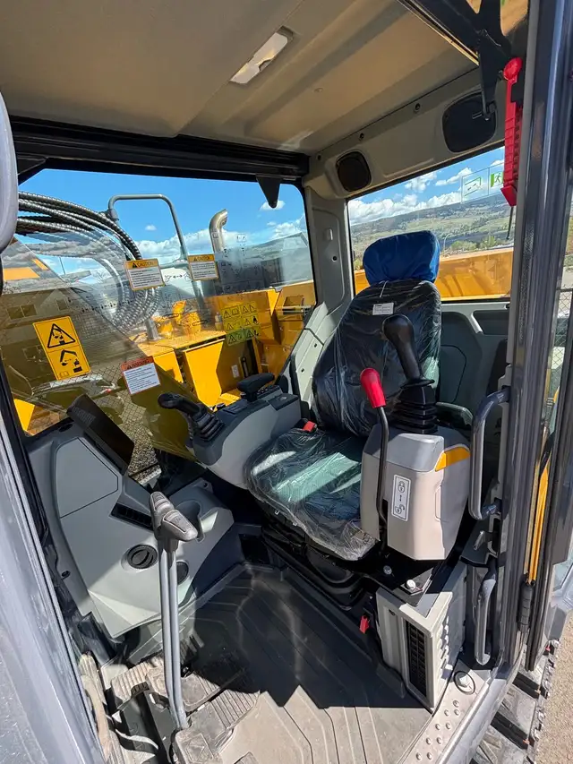 2024 XE155UCR Excavator for Rent - Photo 10
