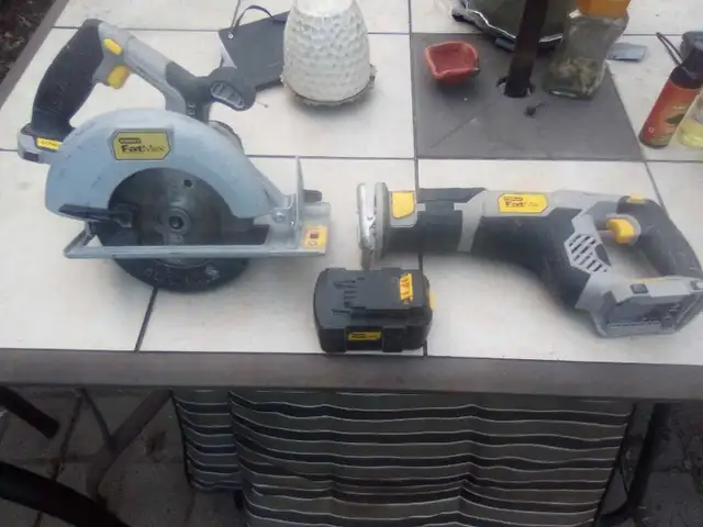 Stanley Fat Max with battery