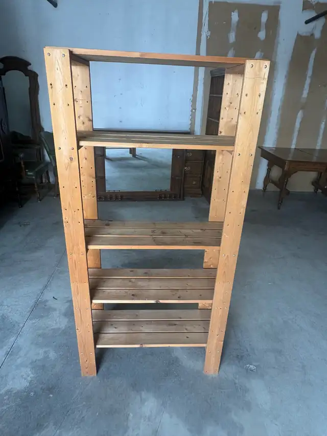 Free delivery used Wooden Shelf Unit - Photo 5