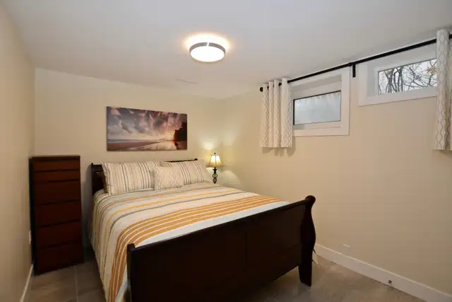 Fully Furnished 2 Bed Suite For Rent in Drayton Valley - Photo 6