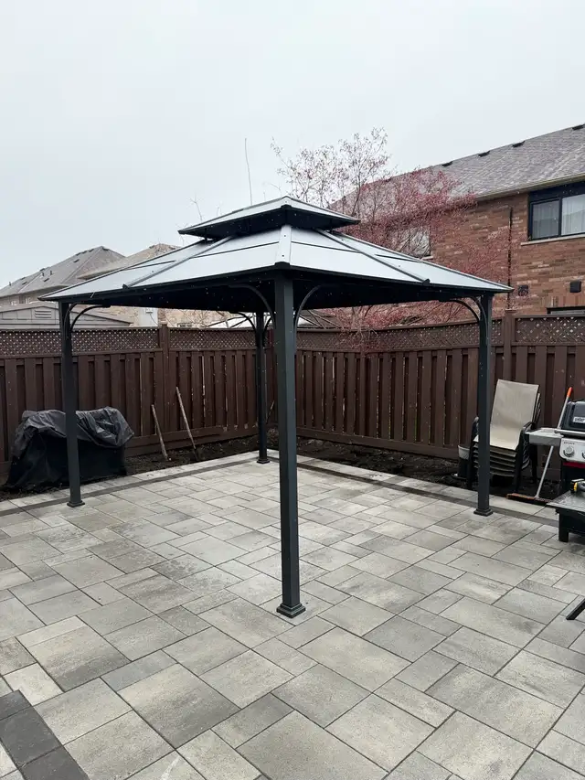 interlock  - concrete  - gazebo assembly - Photo 5