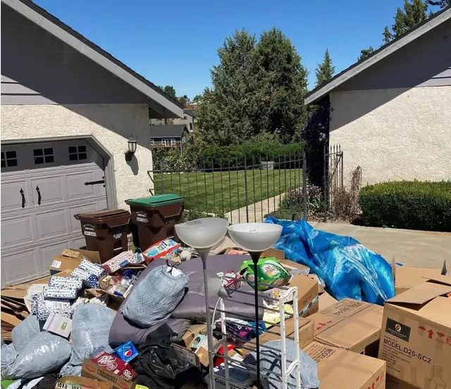 Furniture Removal & Cleanout Help – Fast GTA Service - Photo 2