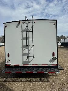 2014 office Trailer - Photo 5