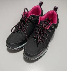 Womens shoes