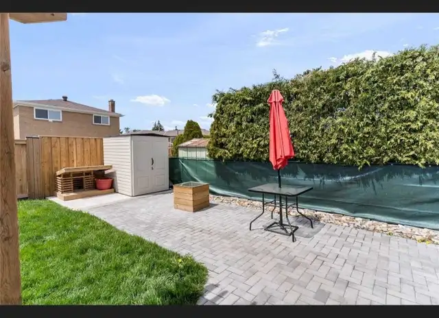 PRIVATE ROOM IN UPPER LEVEL FOR RENT IN MALTON - Photo 9