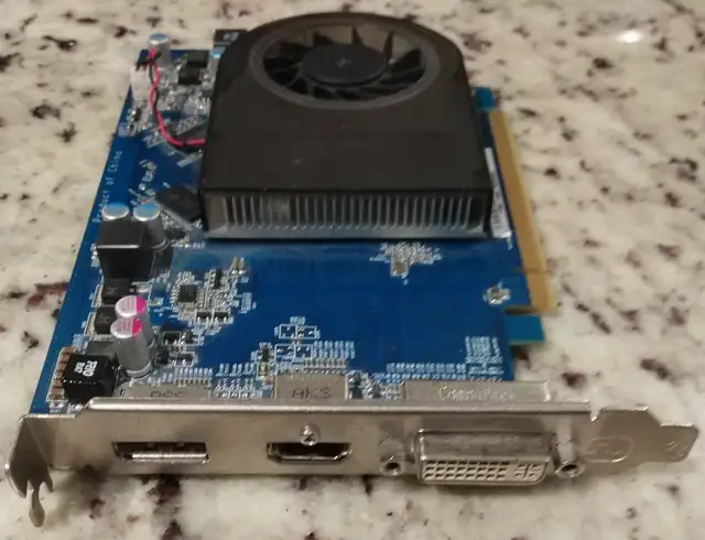 HP PEGATRON ATI Radeon® HD 7570 1GB PCI-E 2.0 Graphics card