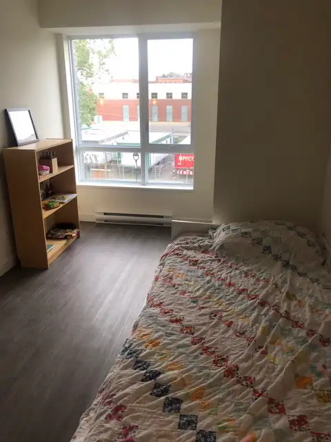 Sous-location bon prix/Good price sublet - Photo 4