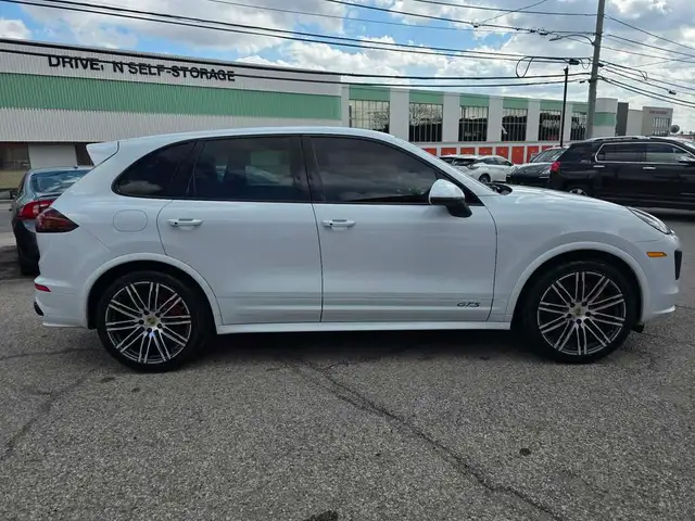 2016 Porsche Cayenne GTS AWD Red Leather Nav / Sunroof / Rear - Photo 10