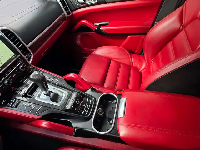 2016 Porsche Cayenne GTS AWD Red Leather Nav / Sunroof / Rear - Photo 24
