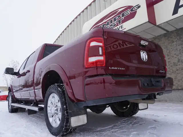 2022 Dodge Ram 2500 LIMITED MEGA CAB CUMMINS 4X4 W/9900GVW - Photo 12