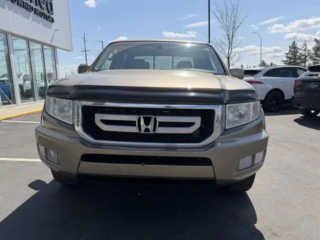2010 Honda Ridgeline EX-L - Photo 2