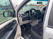 2015 dodge caravan , - Photo 4