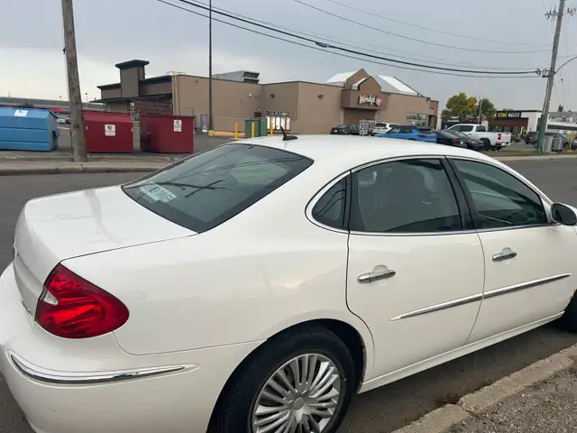 Nice Car - Photo 2