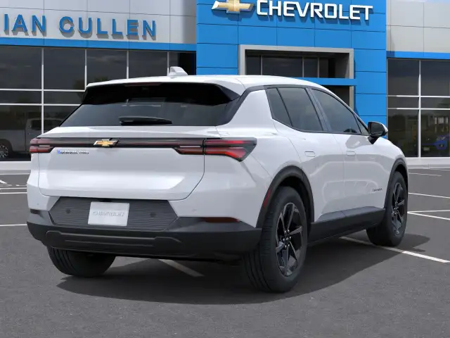 2026 Chevrolet Equinox EV - Photo 4