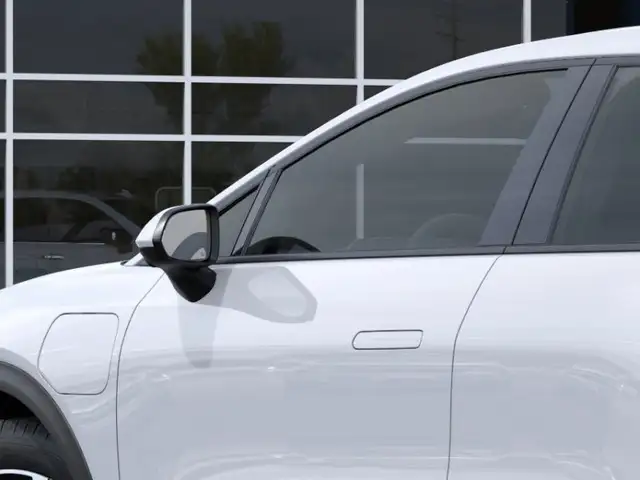 2026 Chevrolet Equinox EV - Photo 12