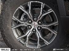 2026 GMC Acadia AT4 - Photo 8