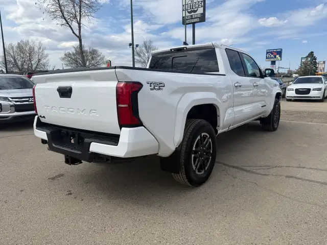 2025 TOYOTA TACOMA BASE - Photo 5