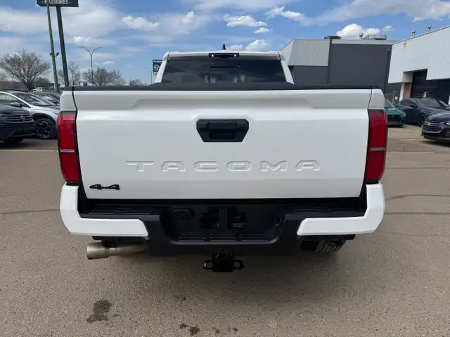 2025 TOYOTA TACOMA BASE - Photo 6