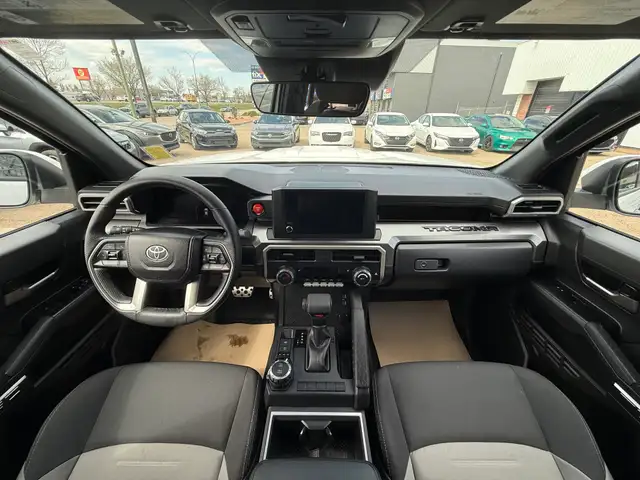 2025 TOYOTA TACOMA BASE - Photo 12