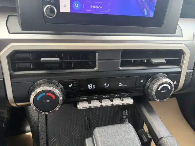 2025 TOYOTA TACOMA BASE - Photo 16