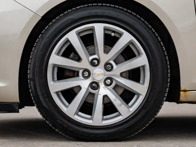 2016 Chevrolet Malibu Limited LTZ - Photo 11