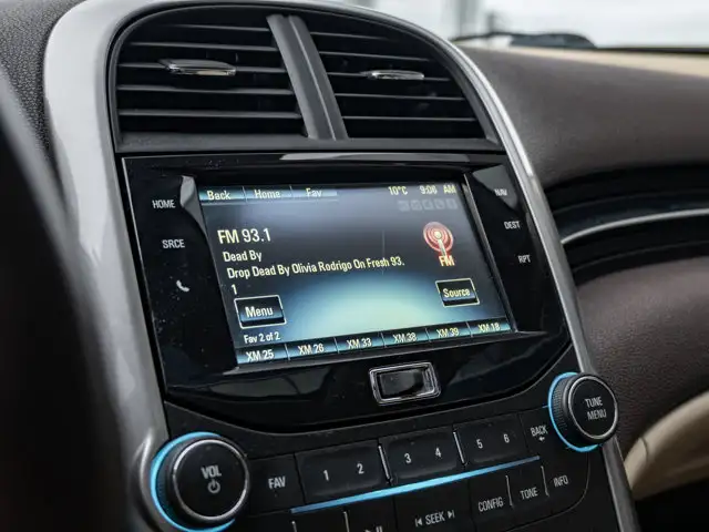 2016 Chevrolet Malibu Limited LTZ - Photo 23