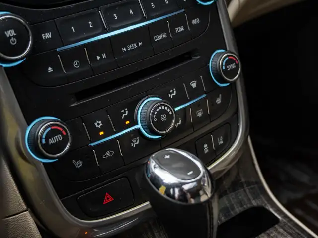 2016 Chevrolet Malibu Limited LTZ - Photo 25