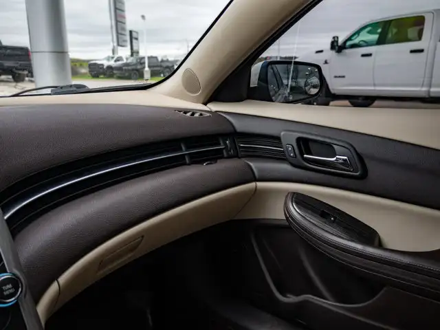 2016 Chevrolet Malibu Limited LTZ - Photo 29