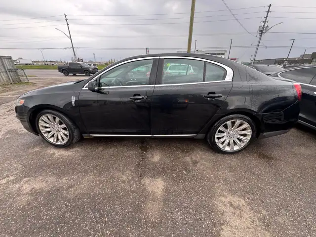2011 Lincoln MKS SEDAN, AWD, LEATHER, NAVI, LOADED, AS IS SPECIA - Photo 2