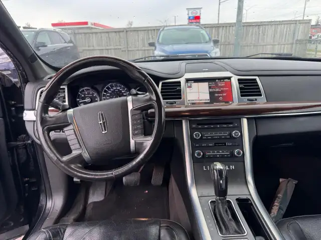 2011 Lincoln MKS SEDAN, AWD, LEATHER, NAVI, LOADED, AS IS SPECIA - Photo 12