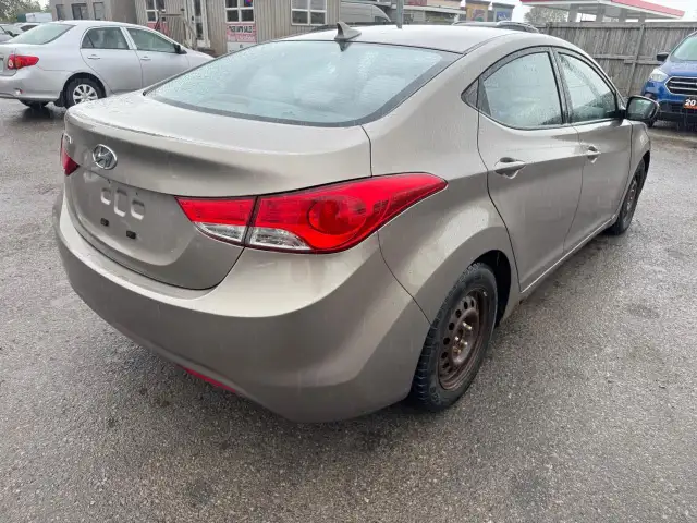 2013 Hyundai Elantra GL, SEDAN, MANUAL, GREAT ON FUEL, AS IS SPE - Photo 5