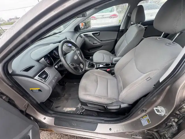 2013 Hyundai Elantra GL, SEDAN, MANUAL, GREAT ON FUEL, AS IS SPE - Photo 9