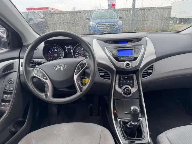 2013 Hyundai Elantra GL, SEDAN, MANUAL, GREAT ON FUEL, AS IS SPE - Photo 13