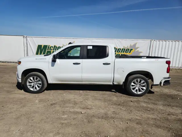 2021 Chevrolet Silverado 1500 - Photo 5