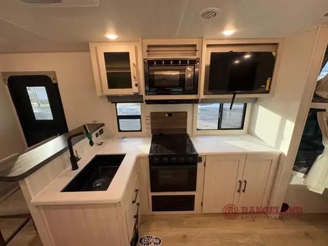 2026 Forest River RV Surveyor Legend 260BHLE - Photo 11