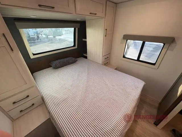 2026 Forest River RV Surveyor Legend 260BHLE - Photo 17