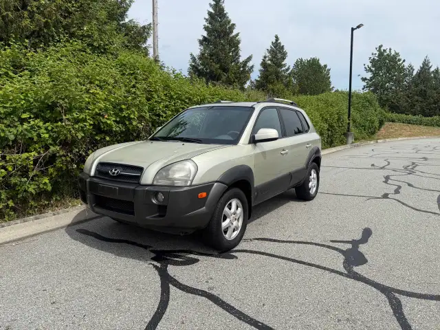 2005 HYUNDAI TUSCON GL AUTOMATIC A/C FULLY LOADED LOCAL BC VEHIC