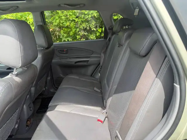 2005 HYUNDAI TUSCON GL AUTOMATIC A/C FULLY LOADED LOCAL BC VEHIC - Photo 9