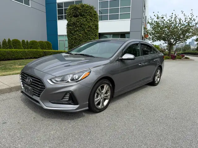 2018 HYUNDAI SONATA GLS AUTOMATIC A/C FULLY LOADED WITH NO ACCID