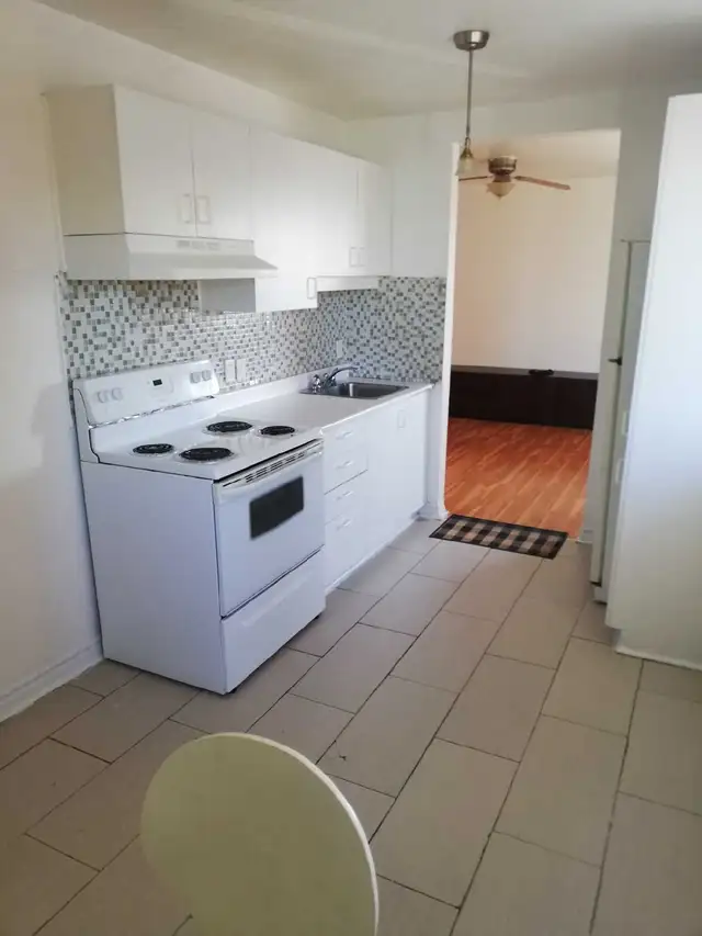 Appartement 3 1/2 a louer 1er juin Montreal Nord - Photo 3