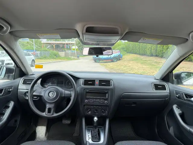 2013 VOLKSWAGEN JETTA TRENDLINE  AUTOMATIC A/C FULLY LOADED LOCA - Photo 6