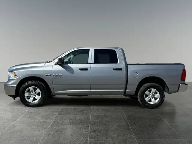 2023 Ram 1500 Classic SLT - Photo 2
